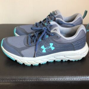 Under Armour Charged Toccoa 2 sneakers, Size 7, excellent condition.
